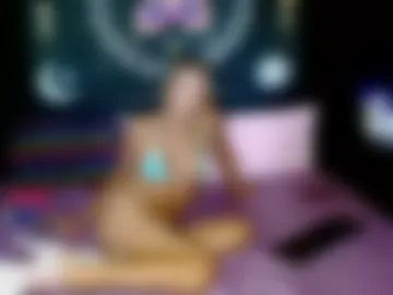 milamiles98 webcam preview