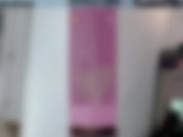 milavalentinax photo 3