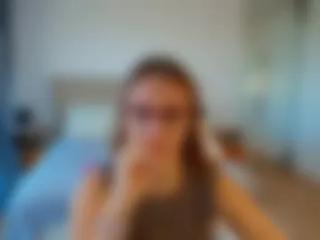 milf_tea webcam preview