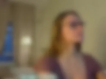 milf_tea webcam preview