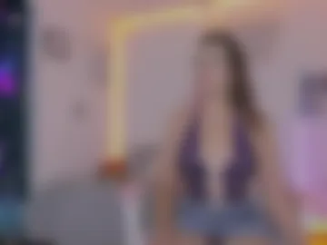 milfaaura photo 2
