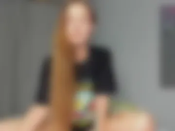 milkaeliza1 webcam preview