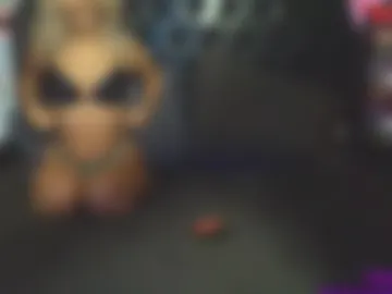 milkandhoneybby photo 5