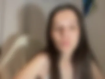 millypetite photo 2