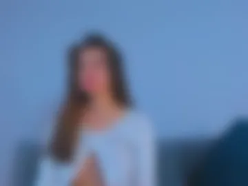 mirabrunette photo 3