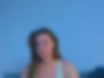 mirabrunette photo 2