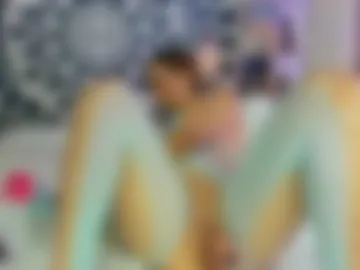 mirandha_ webcam preview