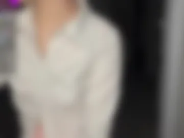 mishahartwigsen webcam preview