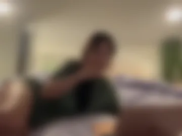 mishnuggies webcam preview