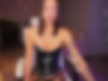 miss_long_legs webcam preview