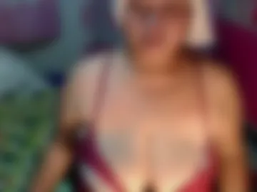 miss_v0lcan0 live webcam preview
