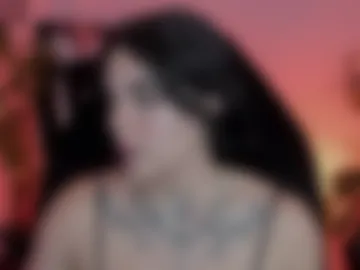 misscharlottte_18 photo 3