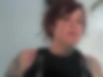 misshoneybadger333 live webcam preview