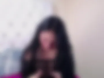 misskharla photo 2
