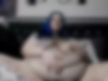 missronniee photo 2