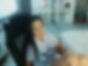 missvalday webcam preview