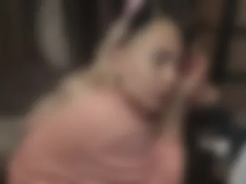 mitziegonez webcam preview