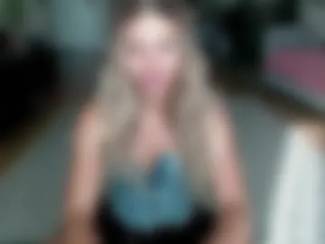molly_bell webcam preview