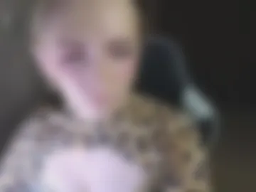 moni_noir live webcam preview