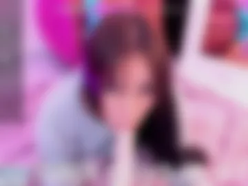 monica_amberr live webcam preview