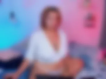 monica_bbw_ webcam preview