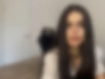 monika_mikado webcam preview