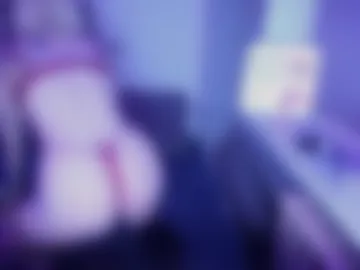 monikalowww photo 2