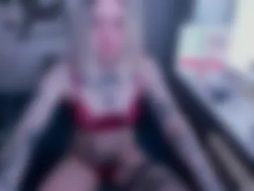 monikalowww webcam preview