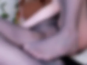 monikame1t photo 5