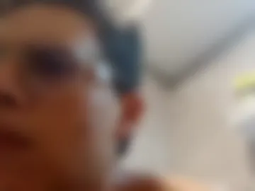 mougly_426 live webcam preview