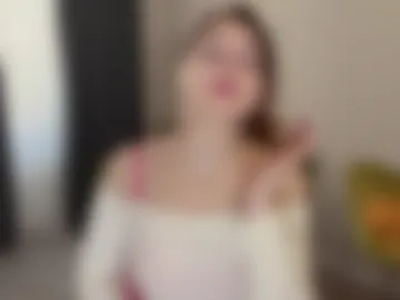mozellaessency photo 2