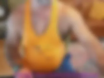 muscledadbear photo 4