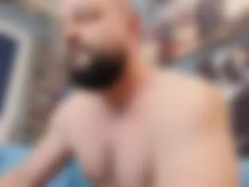 muscular_bear photo 4