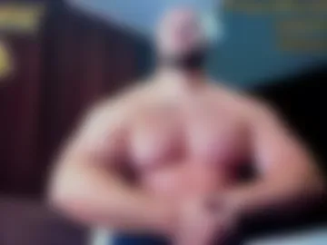 muscularjohnforu photo 3