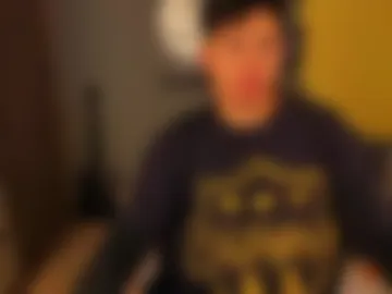musicayluna webcam preview