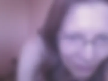 mysterious_blondy photo 3