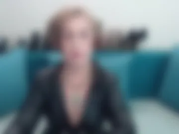 nadiafemdom webcam preview