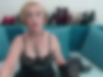 nadiafemdom photo 6