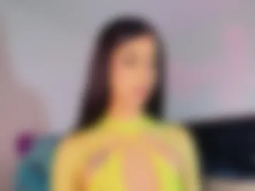 nahiavictoria photo 2