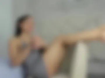 naia_cox photo 9