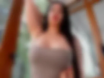 naila18 webcam preview