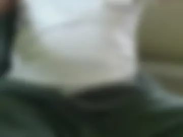 naked_boy_toy webcam preview