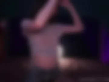 nanamilovestomoe webcam preview