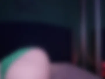 nanamilovestomoe webcam preview