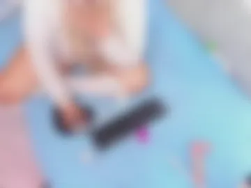 naomyfoxx1 webcam preview