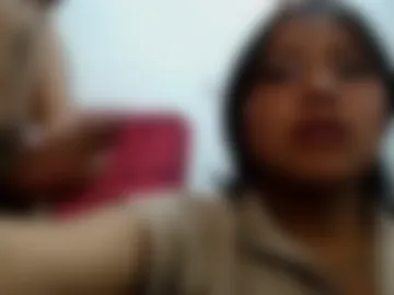 naomylux1 photo 2