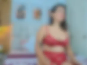 naturalgirlmia live webcam preview