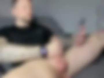 naughty8_boy webcam preview