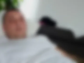 naughty_milf1 live webcam preview