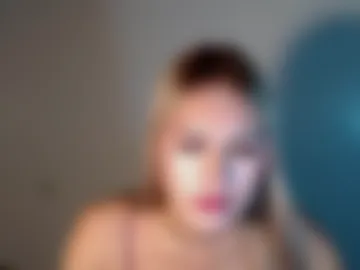 naughtyhot_blondysai live webcam preview
